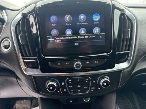 Used 2023 Chevrolet Traverse LT image 23