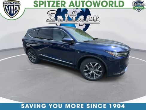 Used 2023 Acura MDX SH-AWD w/ Technology Package image 2