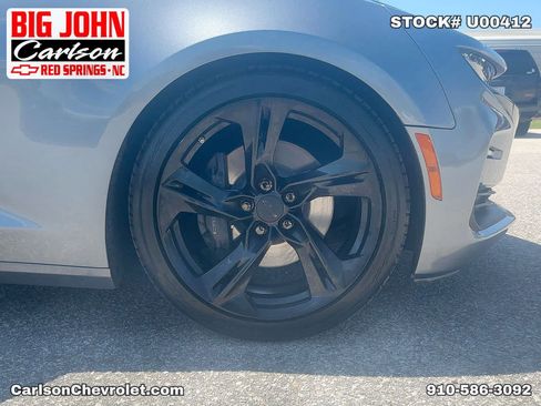 Used 2019 Chevrolet Camaro SS RWD image 37