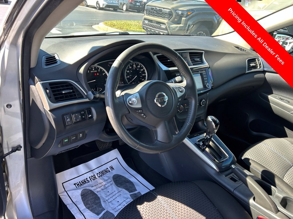 Used 2016 Nissan Sentra SR w/ Driver's Assist Package FWD image 3
