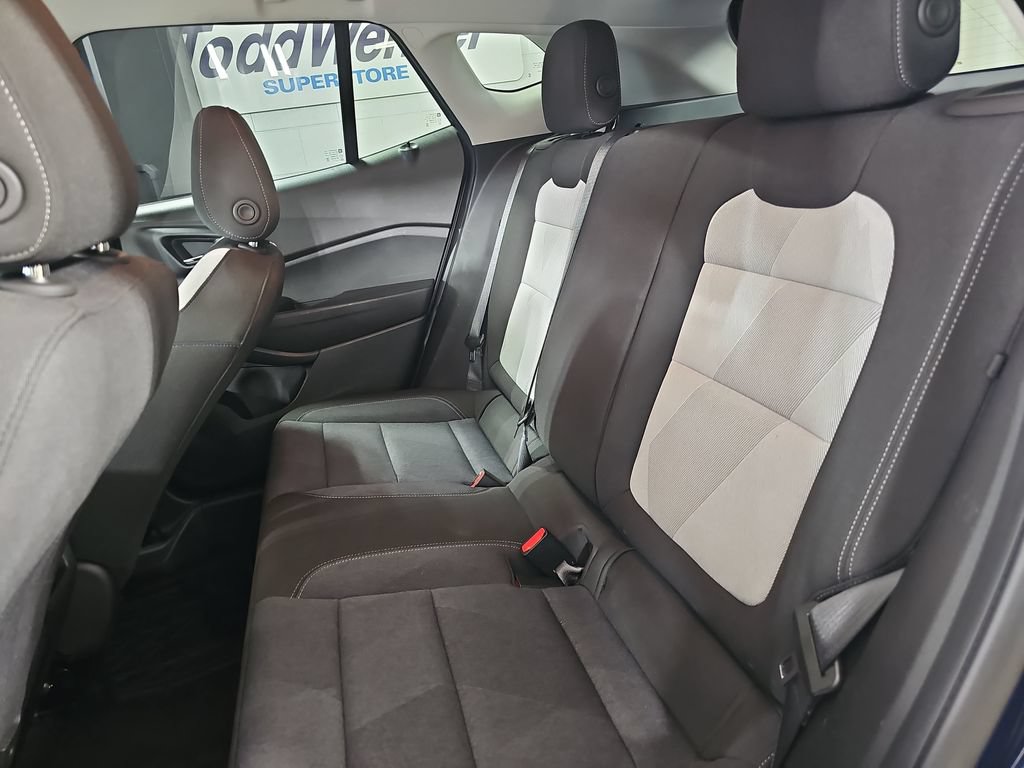 Certified 2024 Chevrolet Trax LS FWD image 17