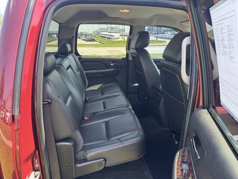 Used 2013 GMC Sierra 2500 Denali w/ Snow Plow Prep Package AWD/4WD image 12