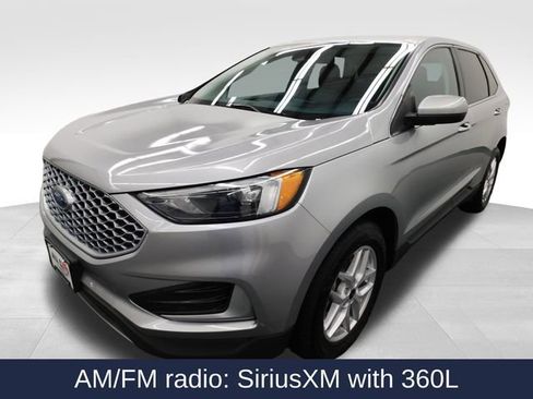 Used 2023 Ford Edge SEL image 5