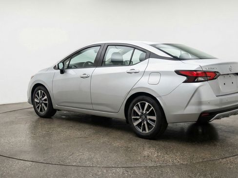 Used 2025 Nissan Versa SV FWD image 6