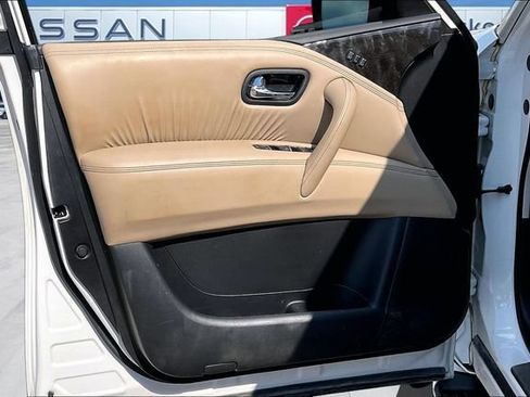 Used 2023 Nissan Armada Platinum w/ Captain's Chairs Package RWD image 19