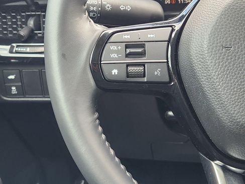 Certified 2023 Honda CR-V EX-L image 28