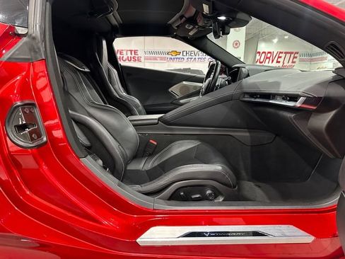 Used 2021 Chevrolet Corvette Stingray Preferred Cpe w/ Z51 Performance Package RWD image 10
