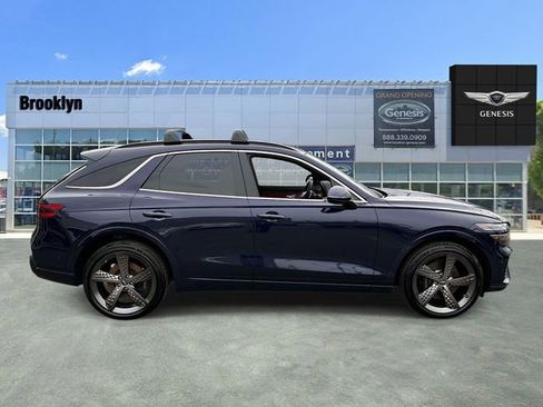 Used 2025 Genesis GV70 3.5T Sport w/ Sport Advanced Package AWD/4WD image 2