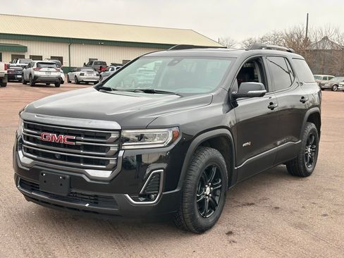 Used 2023 GMC Acadia AT4 w/ Technology Package image 4