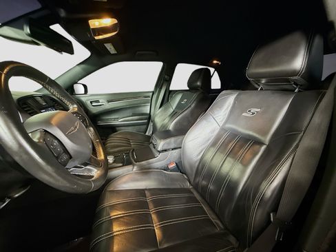 Used 2021 Chrysler 300 S image 22