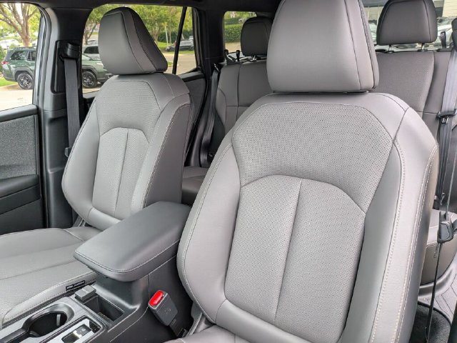 Certified 2026 Subaru Outback Limited AWD/4WD image 28