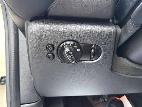 Used 2015 MINI Cooper S FWD image 29