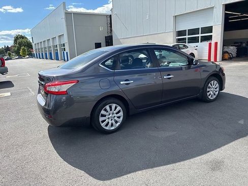 Used 2013 Nissan Sentra S FWD image 8