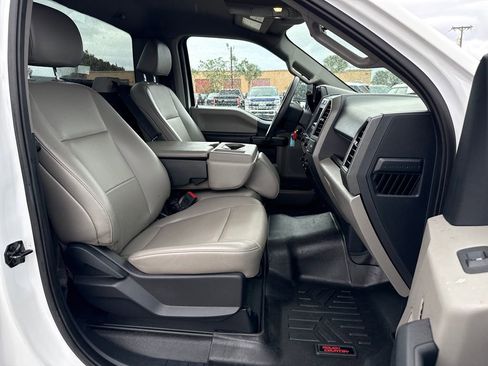 Used 2022 Ford F250 XL w/ Power Equipment Group image 24