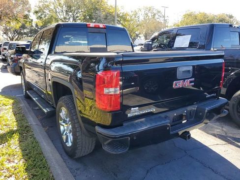 Used 2014 GMC Sierra 1500 Denali w/ Driver Alert Package image 3