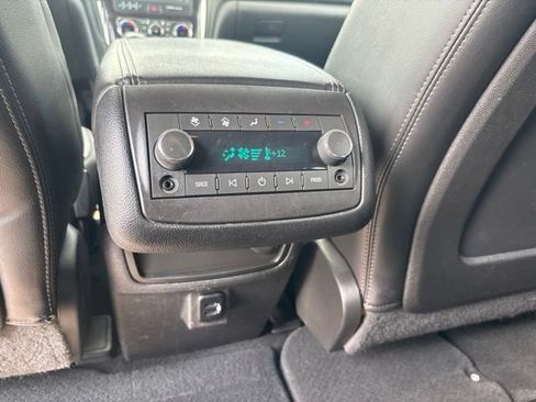 Used 2017 Buick Enclave Leather AWD/4WD image 22
