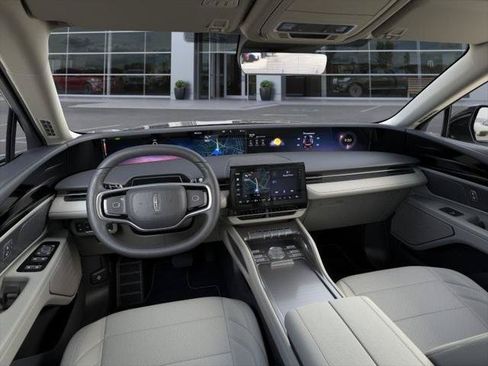 New 2026 Lincoln Nautilus Premier AWD/4WD image 9