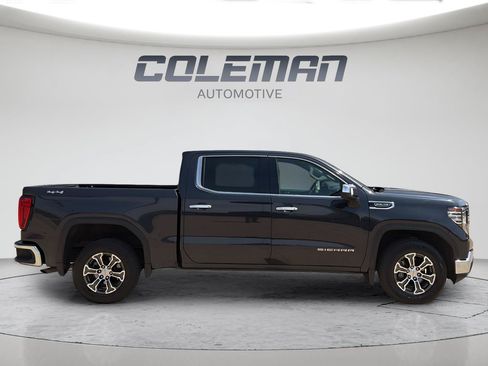 Used 2025 GMC Sierra 1500 SLT AWD/4WD image 10