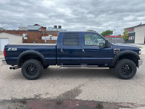 Used 2010 Ford F350 Lariat image 5