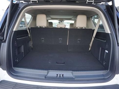 New 2024 Ford Expedition Max XLT image 13