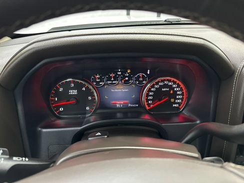 Used 2016 GMC Sierra 1500 Denali w/ Enhanced Driver Alert Package AWD/4WD image 29