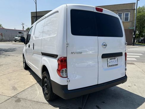 Used 2019 Nissan NV200 S image 7