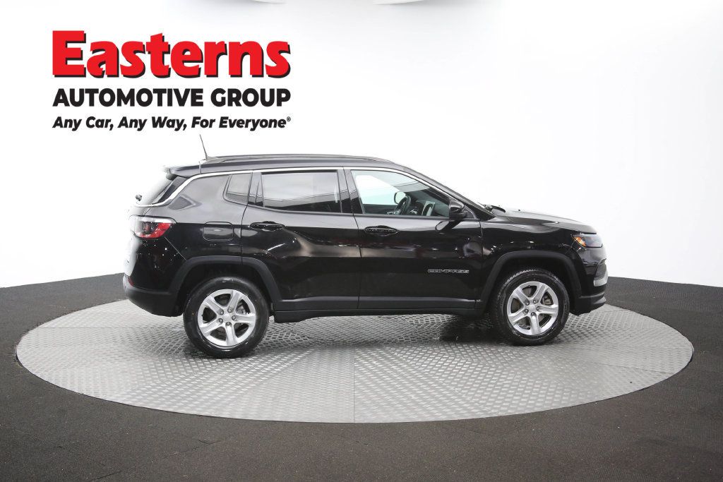 Used 2023 Jeep Compass Latitude AWD/4WD image 48