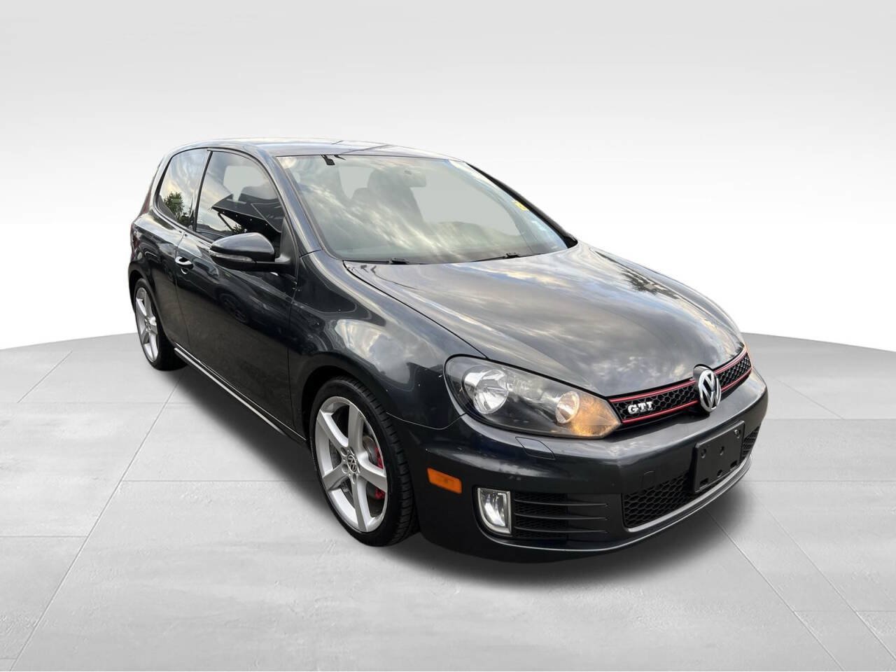 Used 2013 Volkswagen GTI 2-Door FWD image 5