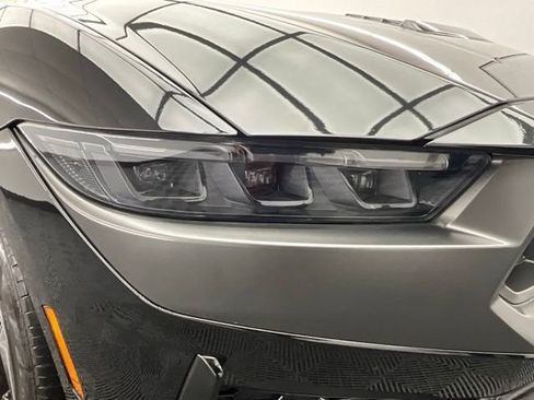 Used 2024 Ford Mustang Dark Horse image 27