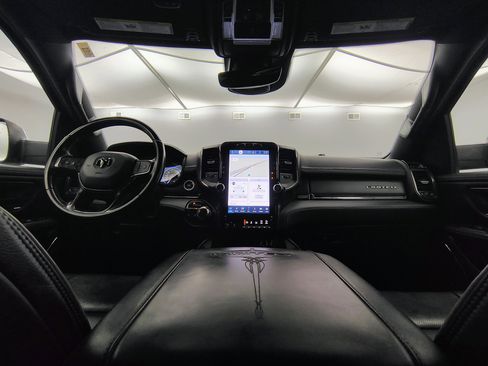 Used 2022 RAM 1500 Limited w/ Body Color Bumper Group image 43