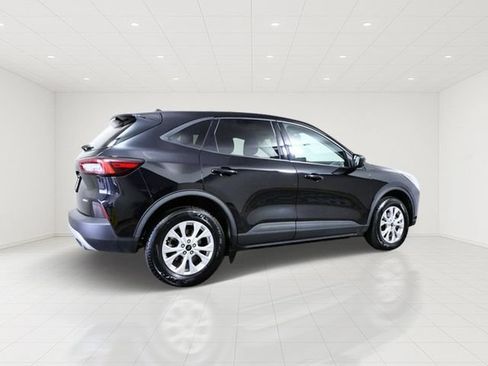 Certified 2025 Ford Escape Active AWD/4WD image 6