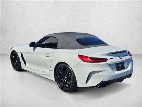 Used 2022 BMW Z4 M40i w/ Driving Assistance Package RWD image 7