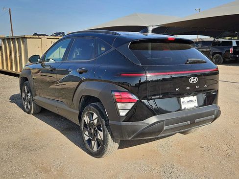 Used 2024 Hyundai Kona SEL AWD/4WD image 6