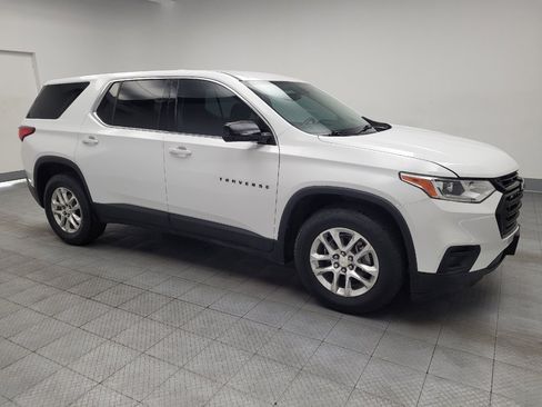 Used 2019 Chevrolet Traverse LS w/ LPO, Blackout Package FWD image 11