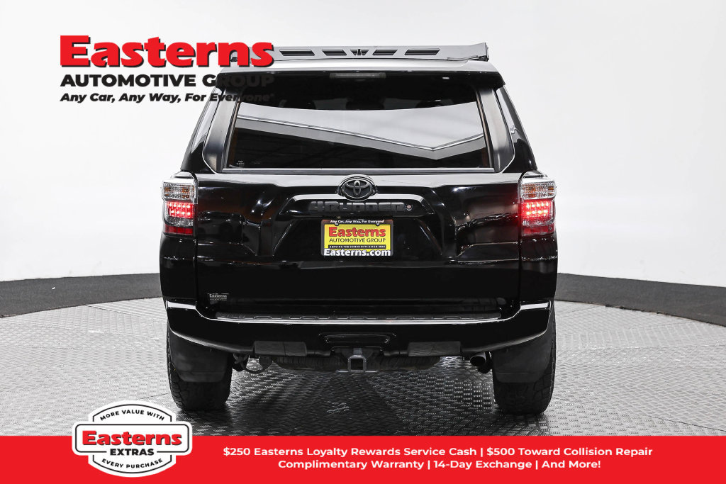 Used 2014 Toyota 4Runner SR5 AWD/4WD image 7