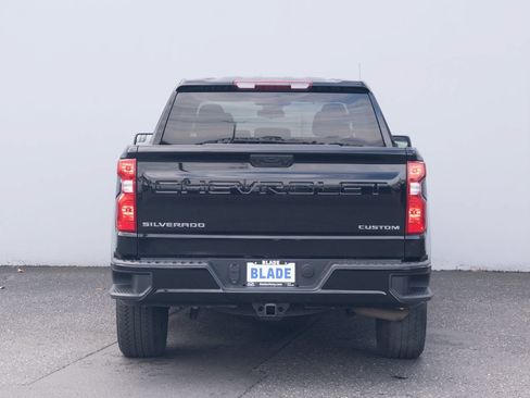 Used 2022 Chevrolet Silverado 1500 Custom AWD/4WD image 19
