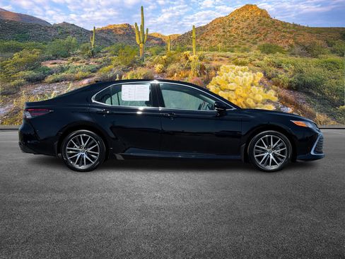 Used 2024 Toyota Camry XLE w/ Cold Weather Package image 3