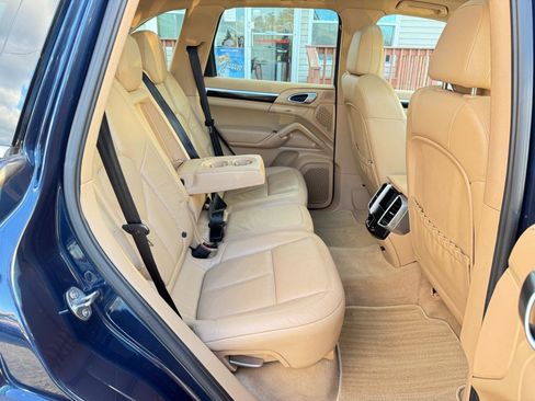 Used 2012 Porsche Cayenne AWD/4WD image 44