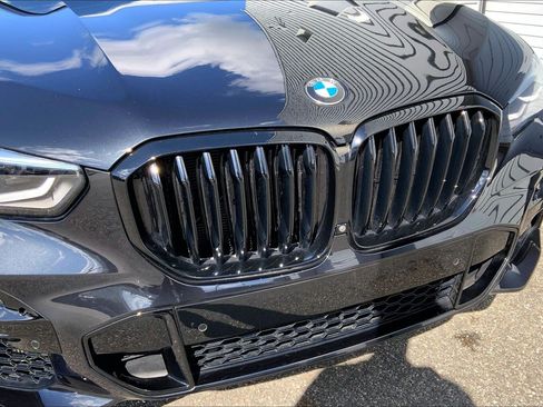 Used 2023 BMW X5 sDrive40i w/ M Sport Package RWD image 31