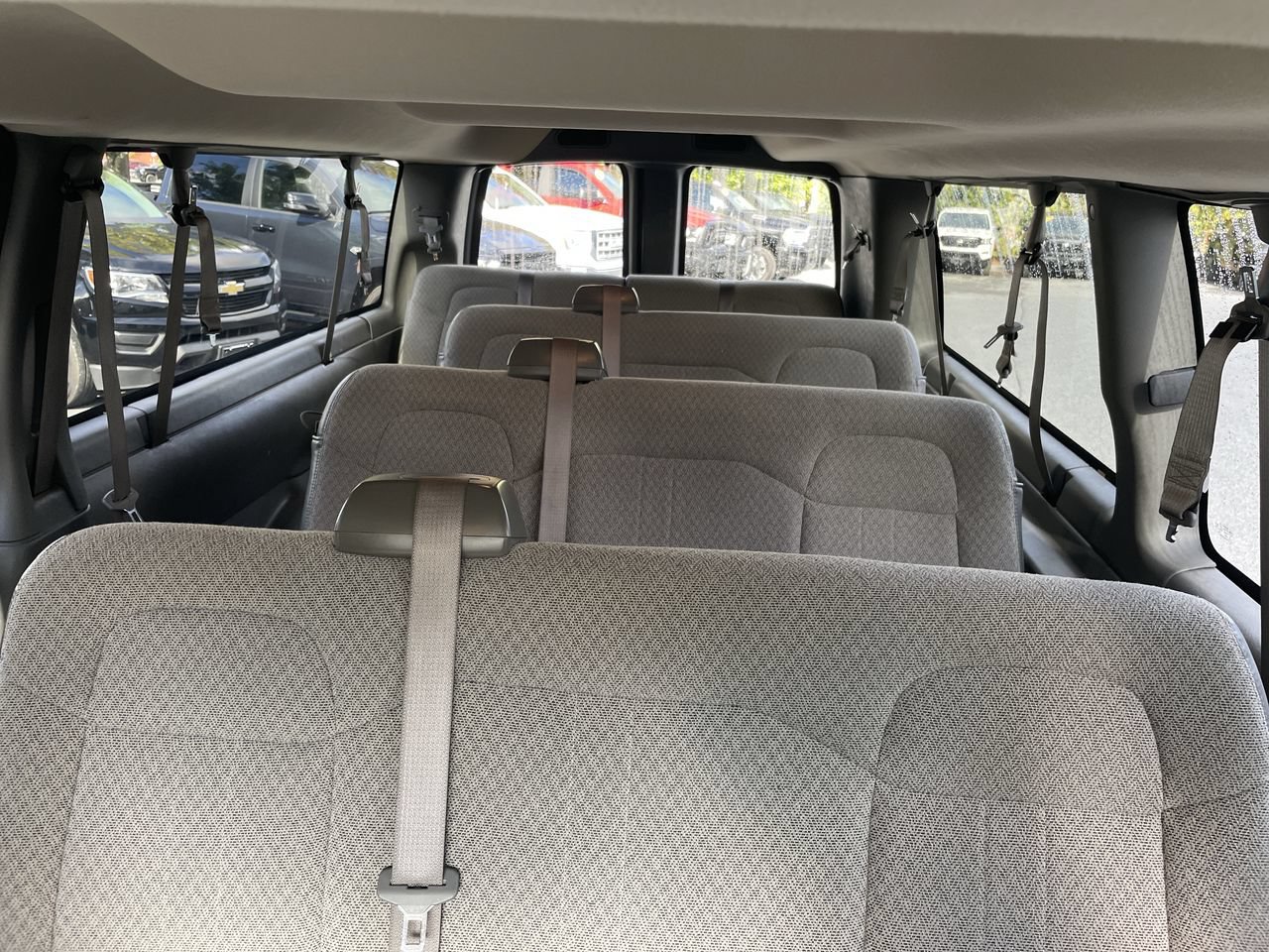 Used 2025 Chevrolet Express 3500 LT w/ LT Preferred Equipment Group RWD image 37
