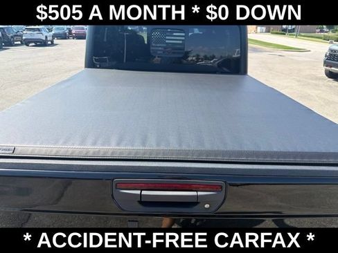 Used 2023 Jeep Gladiator Sport AWD/4WD image 7