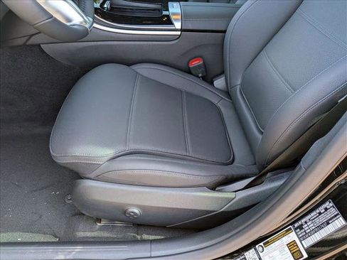 New 2026 Mercedes-Benz C 300 Sedan image 4