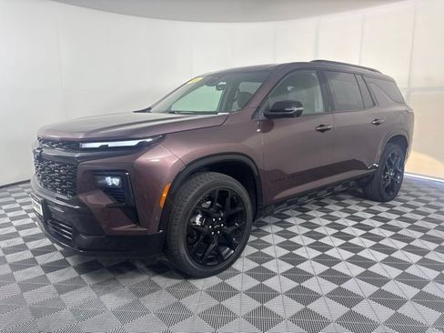 Used 2024 Chevrolet Traverse RS AWD/4WD image 31