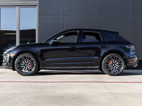 Certified 2026 Porsche Macan S AWD/4WD image 2