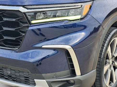 Certified 2023 Honda Pilot Elite image 9