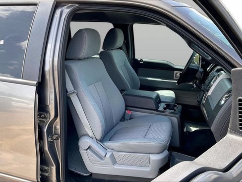 Used 2011 Ford F150 XLT w/ XLT Chrome Pkg RWD image 7