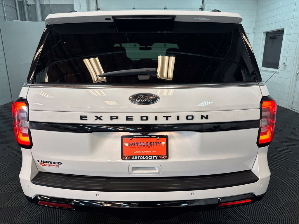 Used 2022 Ford Expedition Limited AWD/4WD image 8