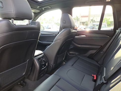 Used 2024 BMW X3 sDrive30i w/ Convenience Package image 8