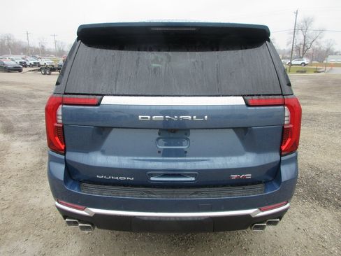 New 2026 GMC Yukon Denali image 5