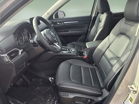 Used 2025 MAZDA CX-5 AWD 2.5 S w/ Preferred Package image 12